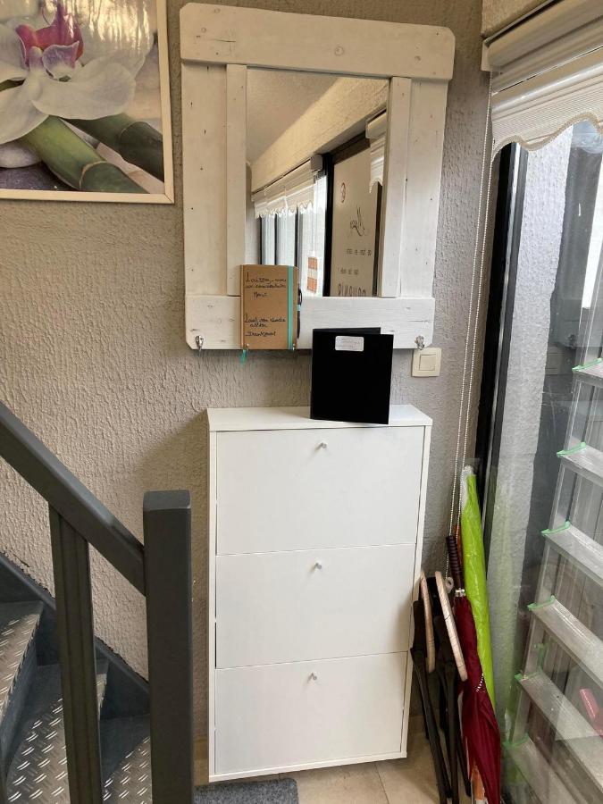 Cocon Douillet Avec Chaleur Ambiante Du Poele A Pellets Hastiere-par-dela Exterior foto
